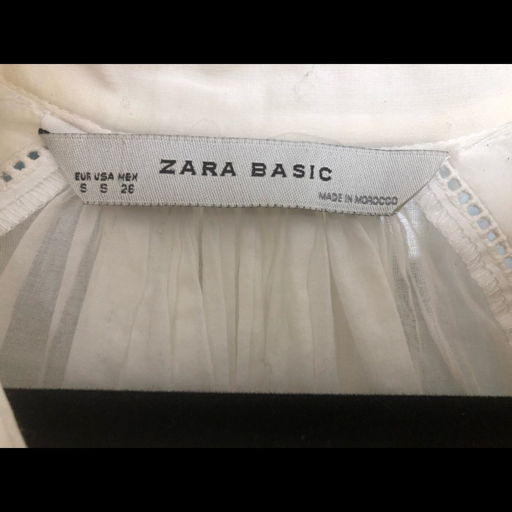 Zara Basic White Blouse Size Small - image 6